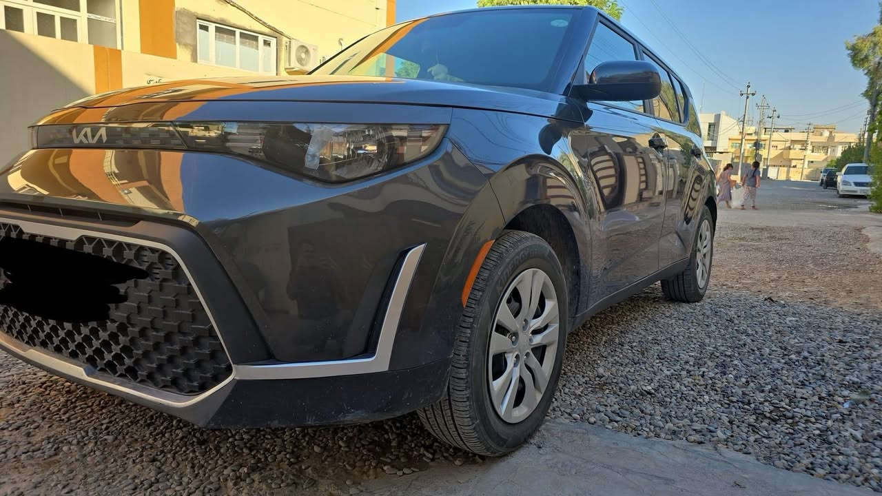 ‎السلام عليكم
‎كيا سول وارد امريكي موديل ٢٠٢٣ تقرير كلين تايتل لون فيلي 
‎محرك ٢٠٠٠ دوش المرغوب  ميدك دوانز 
‎ماشيه ٢٢ الف ميل
‎مرقمة سليمانيه سنويه باسمي تحويل راسا 
‎رادار /توقف ذاتي /مثبت سرعه /تحديد مسار /كاميرا خلفيه/تحكمات ستيرن/مانع اصطدام 

‎بيهة بارد صندوك وشبر صبغ بالباب الخلفي فقط 
‎السعر ١٦٩ ورقه بيهة مجال بسيط 
‎المكان بغداد حي الجامعه

‎الرقم ***********
