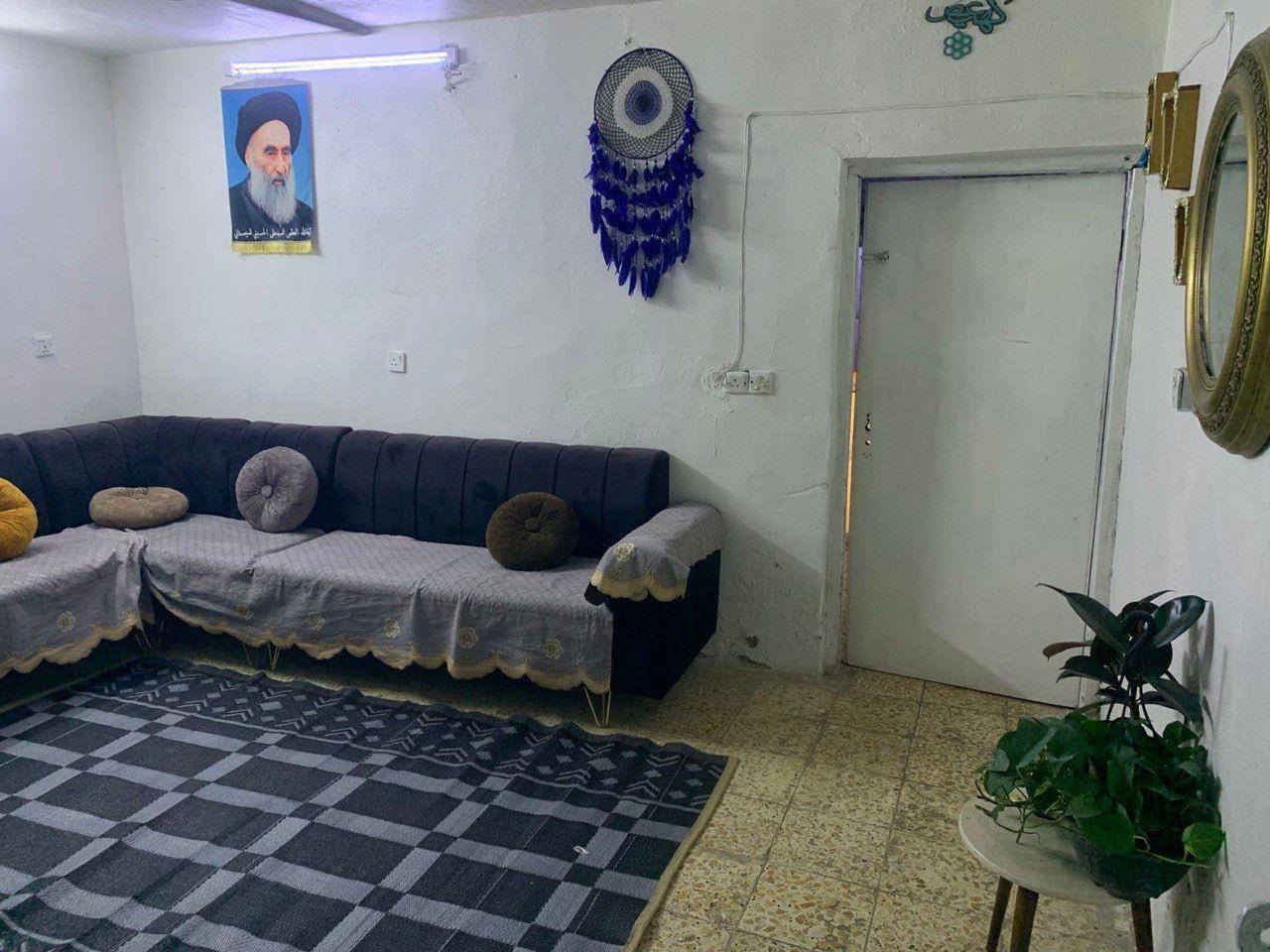 بيت للبيع حي طارق ورة معمل الغاز المساحة 107 رقم ***********
