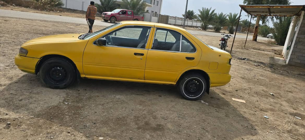 سياره البيع  سني يا باني موديل 95 رقم نجف خصوصي سنويه ال 27  كير محرك  جديد تخم تاير جدبد حدايديه جديده  السعر 18 
 قليل  *********** المكان بابل المتحتيه قرب معمل السكر
