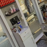 معدات حلاقة • ٢ كراسي • كربلاء