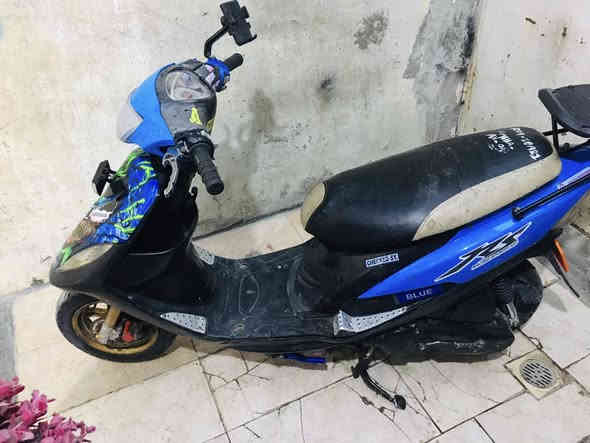 سلام عليكم ماكس عدله حلوه مانقصه شي شله ومعدل كلجات رياضي سعره 400 وبيه مجال مكاني بغداد مدينه الصدر رقم ***********
