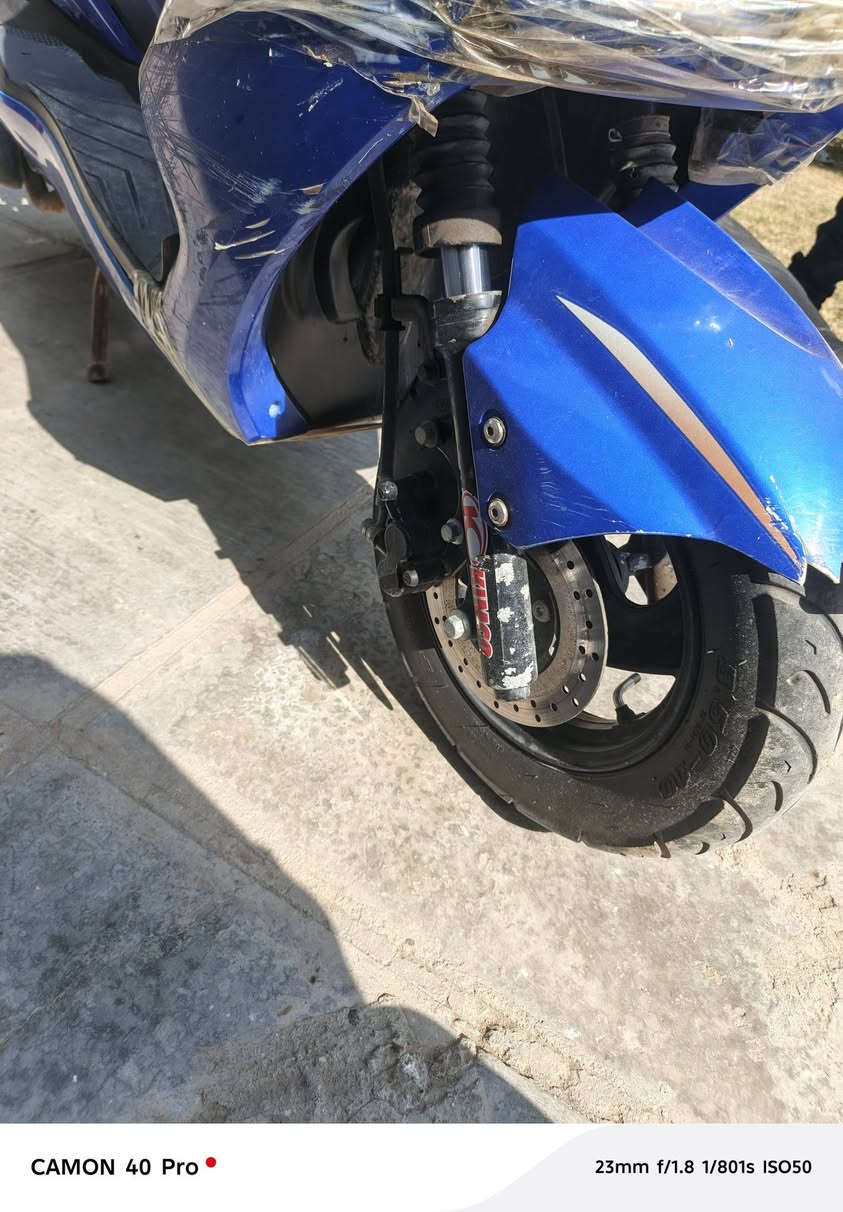 السلام عليكم دراجة للبيع موديل 25 ناعمة امتياز اوراق استنساخ 4 كير اراوس بسيفان 5 كير او اي موديل محرك 125 مامفتوح. مكان النجف. ***********.📞
