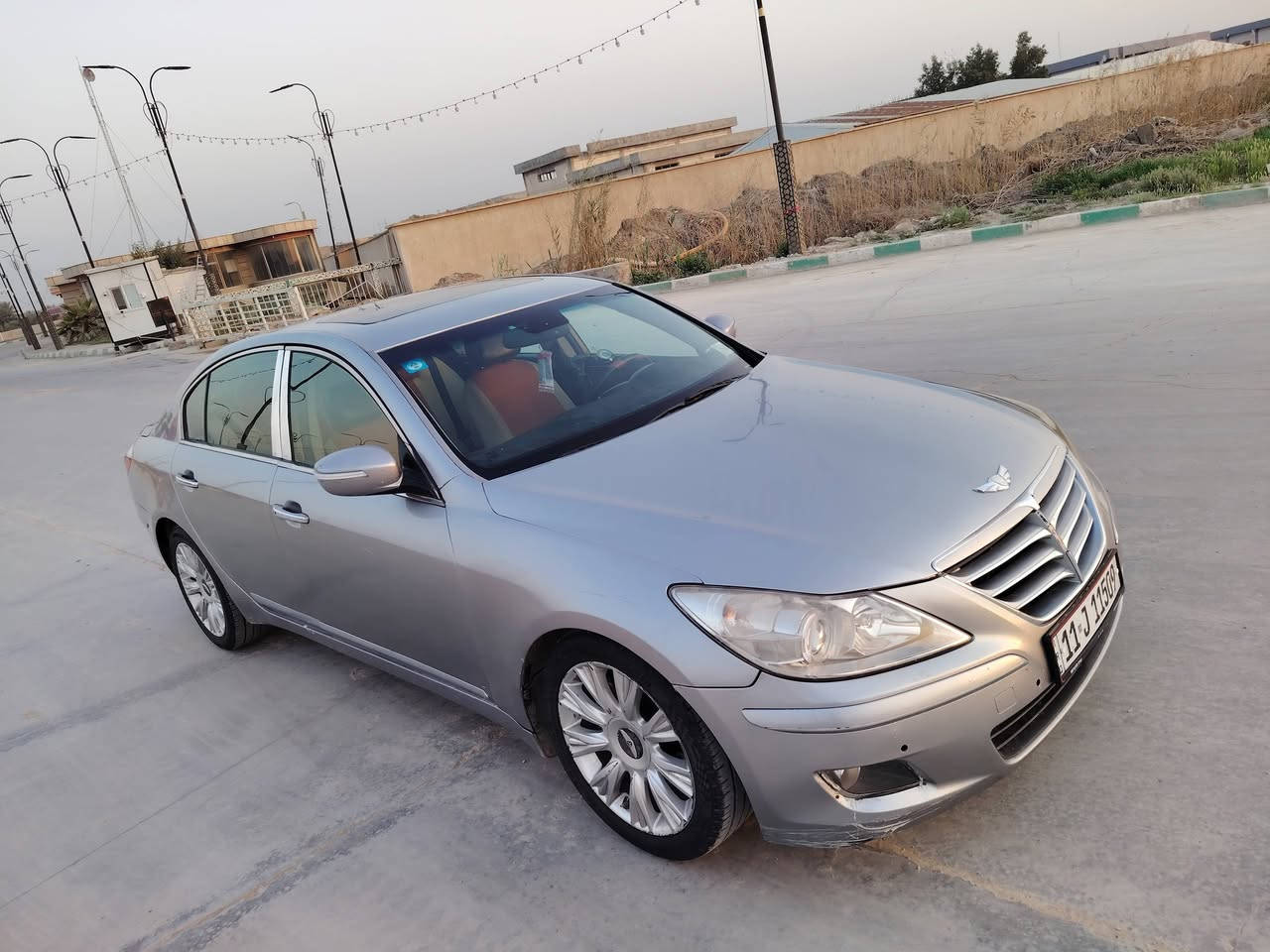 السلام عليكم اللبيع والمراوس جينيسس موديل 2010 رقم بغداد دولي الو رصاصي حادث جاملغ خلفي فقط مكينه وكير جدد حداديه حلوه تخم تاير كهربائيات كله شغاله السياره فول السعر 100 وبيه مجال مكان بابل كفل الاستفسار /***********
