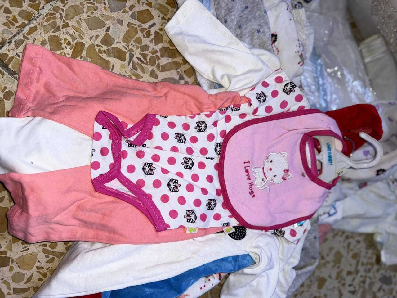غراض تصفية محل 8 قطع اوفر وبيت وجنطة طفل ب50 مع التوصيل


**إذا كنت صاحب هذا الإعلان وتريد حذفه لأي سبب، رجاءا أرسل رسالة إلى الدعم الفني**
