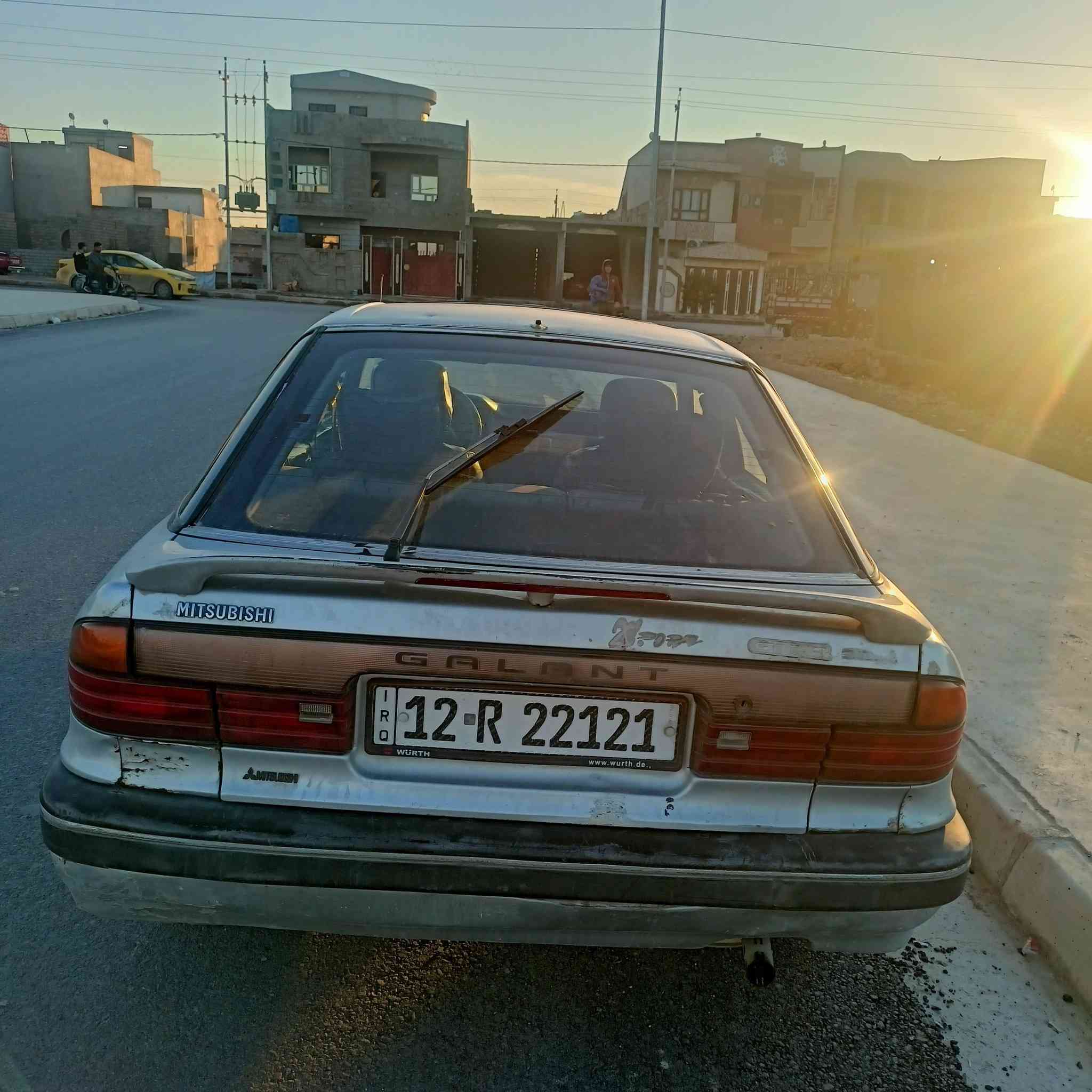 كلاند موديل1992 سنوية الئ 2030. مابية صبغ. مكينة كير شرط وشرط التحويل السعر 34 بيها مجال شي قليل غير متواجد على فيس ***********
