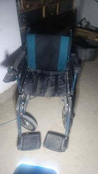 للبيع جديد غير مستعمل ولكن عطل بس البطاريات سعره 350 ألف دينار الشراي ...