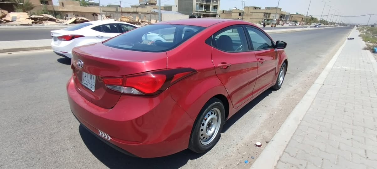 السلام عليكم 
هونداي النترا ٢٠١٦ خليجيه 
ضرر فقط قبق صندوك من جهه العلامه مصلح بدون دواخل ابد 
مكان السياره بغداد
سعر ١٠٥ 
رقم هاتف / ***********
