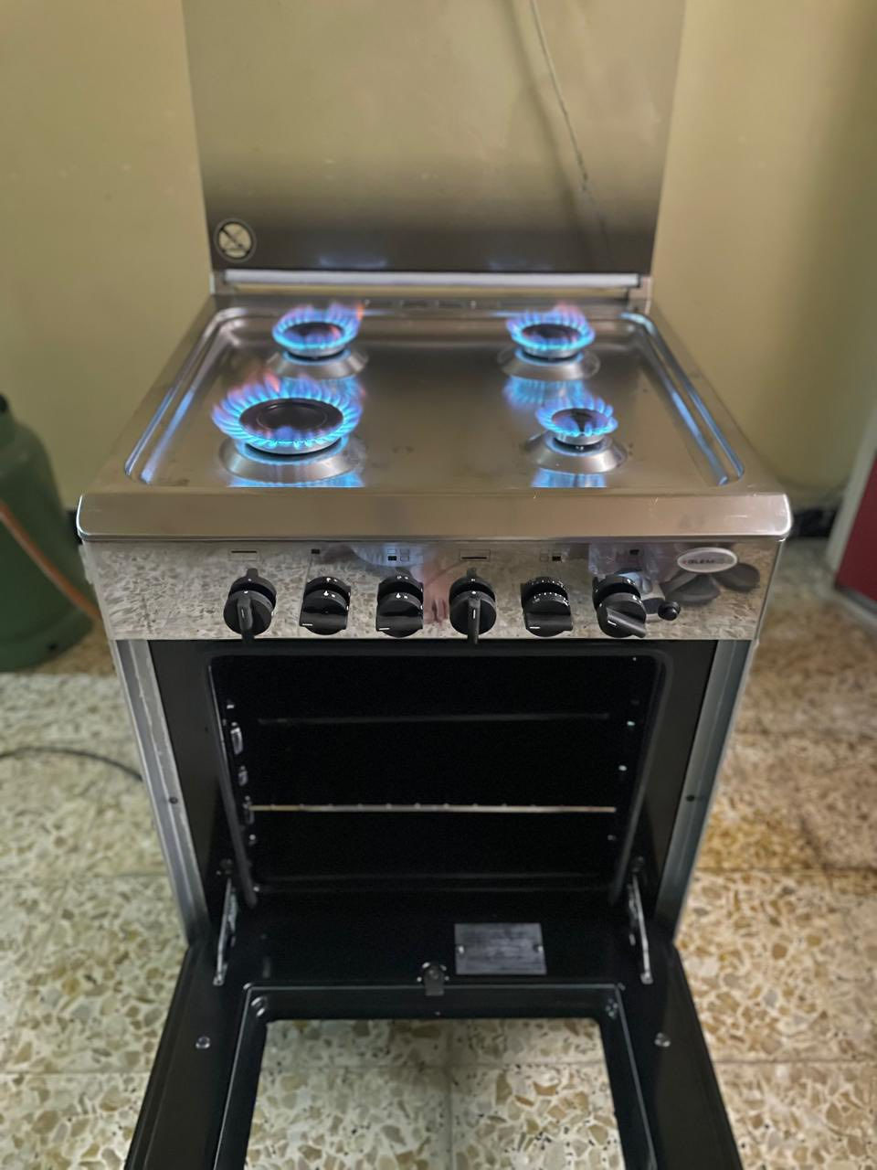 طباخ ايطالي باله كويتي شرط الفحص والنضافه فول 
عنوان الزبير متوفر توصيل اللاستفسار اتصال ***********
