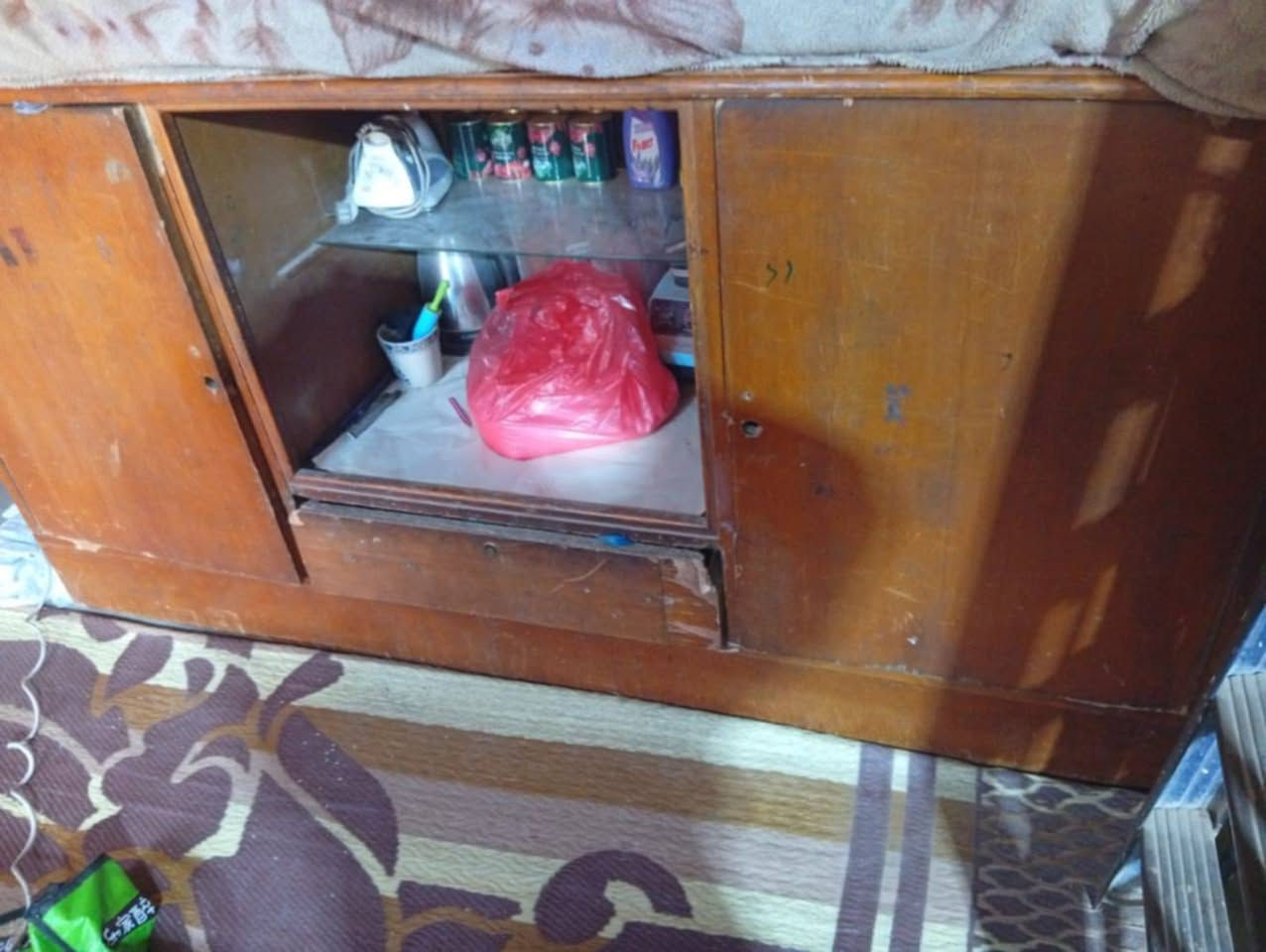 البوفيه 75 والمكينه 170 لتواصل ورقم الواتساب***********

