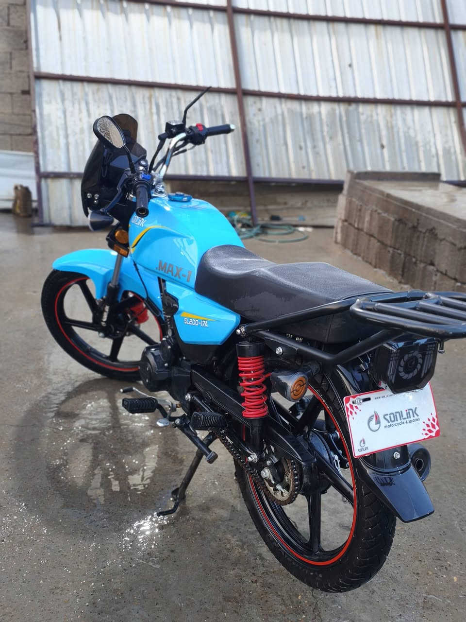 دراجة سونك 1-MAXمكينه 200cc موديل 2025 نهاية شهر العاشر يوم 29 نزلتهة دراجة نضيفة استعمال شخصي
سعرهة 950 وبيهة مجال بسيط
مكاني الحسينية مال الراشدية


**إذا كنت صاحب هذا الإعلان وتريد حذفه لأي سبب، رجاءا أرسل رسالة إلى الدعم الفني**