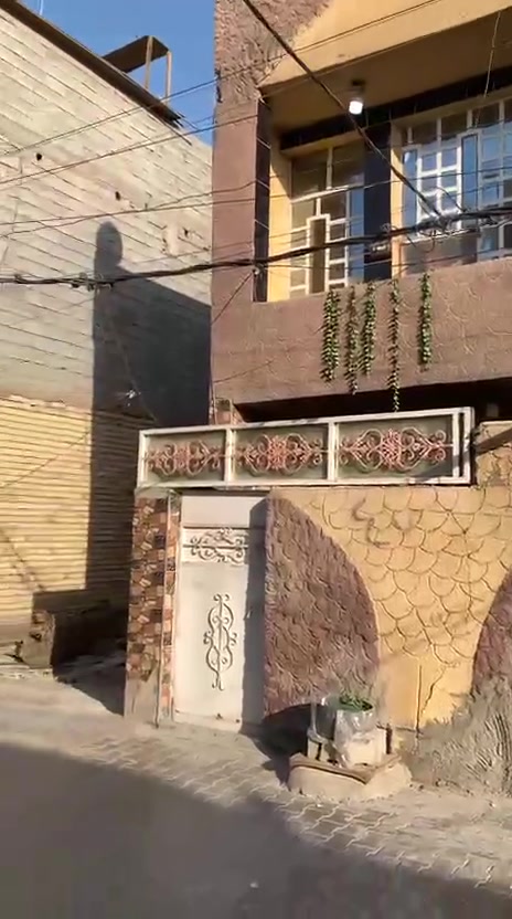 بيت ٥٠ متر طابقين للبيع
بشارع بيت عنيد 
سعره ٥٠ وبي مجال 
***********
