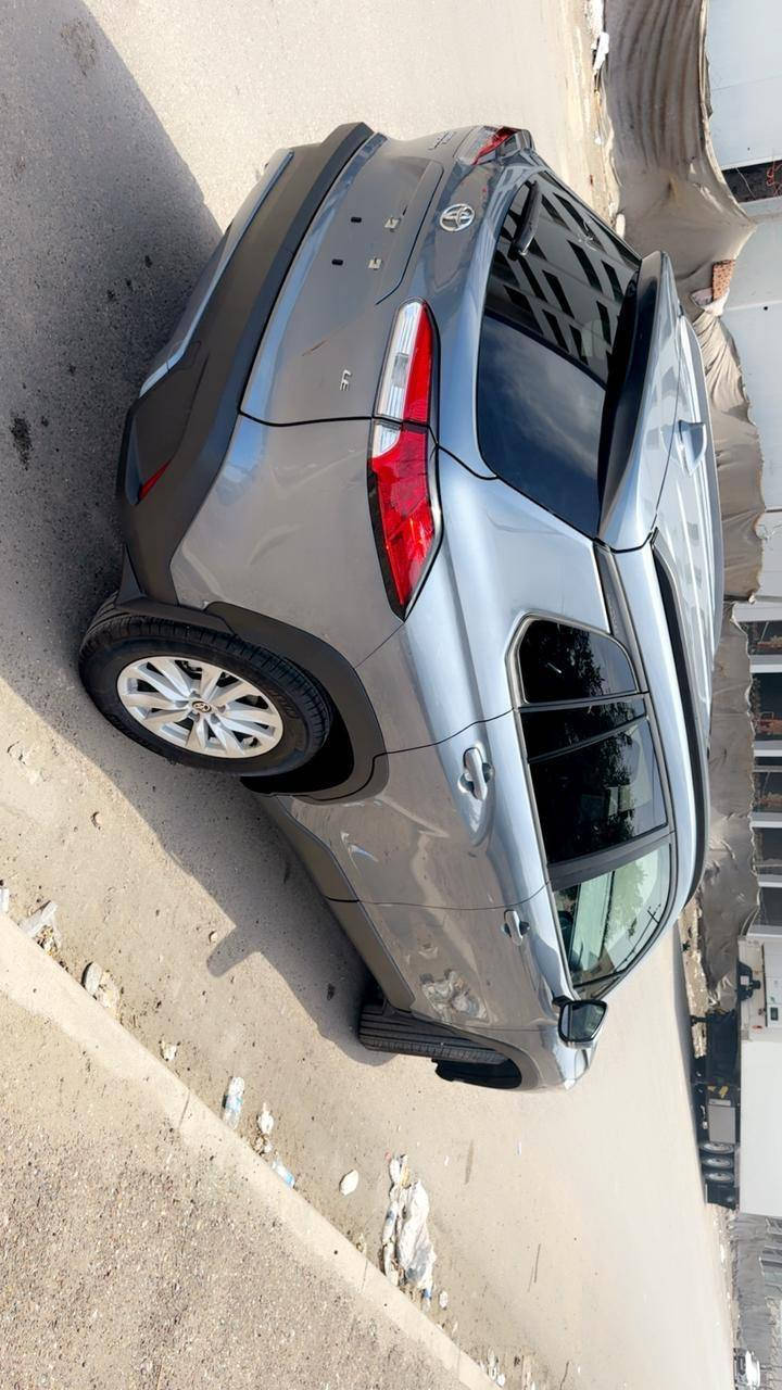 كورلا كروز دبل بصمه
🔴.  

🔴. وارد امريكي  بانزين 

🔴. موديل 2024

🔴. SE بلاك توب

🔴. فول فول مواصفات  1 على 1 رادر تحكمات كلشي فول دوشمه  كامله فتحه 

🔴. ماشية ( 5 ) الف

🔴. حادثها بنيد مثل ما موضع بصورة

🔴. بدون دواخل

🟢   رقم بغداد بسمي

🟢. السعر (190) وبيها مجال 

🟢. (***********)

🔵. مكاني بغداد
