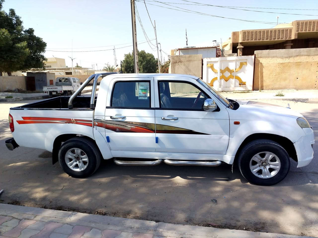 للبيع  بيكم سكاي  2013  رقم مثنئ دولي  بسمي  سنويه مجدد2030  السياره مكفوله كفالة عامه من وضربه وتبديل صبغ وخياس كهربائيات كله شغاله  تخم تاير حداديه جديده مكينه كير.شرط ممامفتوحه  السياره تبريد ثلج❄️ الســـــــعــــــر (47) بيها مجال للشراي للإستفسار الاتصال على الرقم *********** مكان السياره نجف ملاحظه، سياره كارتون
