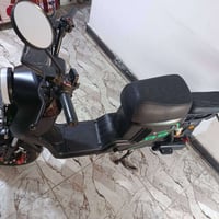 دراجة شحن نظيفة جدا  حديثة مستخدمة شهرين فقط  ناقصها باتري فقط  السعر ...