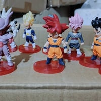 ١٠ قطع • مصغرات انمي