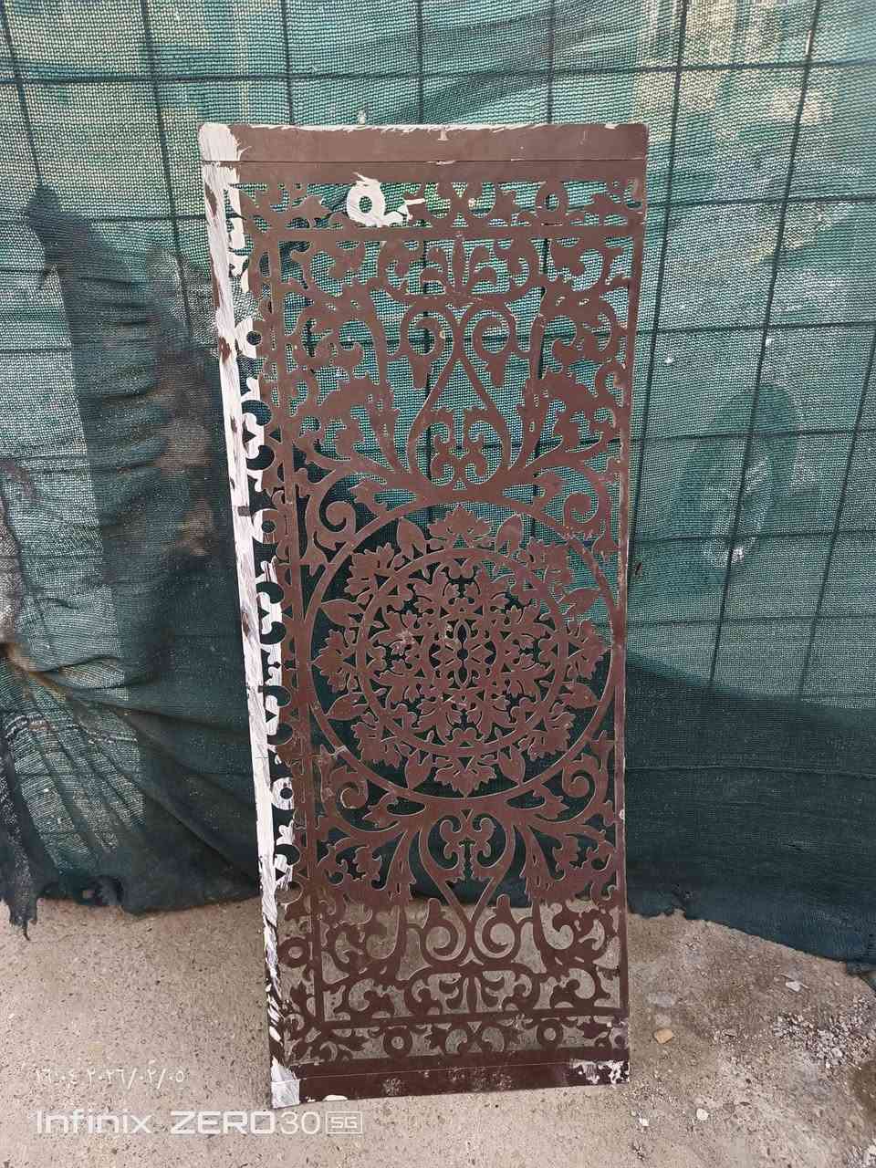 متاح باب حوش عنوان كركوك دوميز للاستفسار الاتصال ***********
