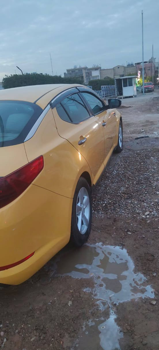 سلام عليكم ابتمه 2012 رقم بغداد بسمنه سياره جديده على ادينه من الشركة امريكي حادثهه خشم بدون لا شاصي ولا ايرباك طخه خفيفه مكفوله من الضربه ولحار مصفره هيئه كير مكينه تبريد تدفئه كله جديد تغيرات جدد كهربائيات مملعوب بيهه الشركه حته فيوزات مال الشركه مامبدله بالعافيه عل ياخذهه سعر 90 وبيهه مجال رقم استفسار ***********
