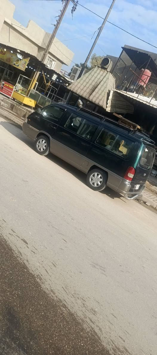 سياره للبيع موديل 2001 سياره ما عايزه كل شيء ***********
