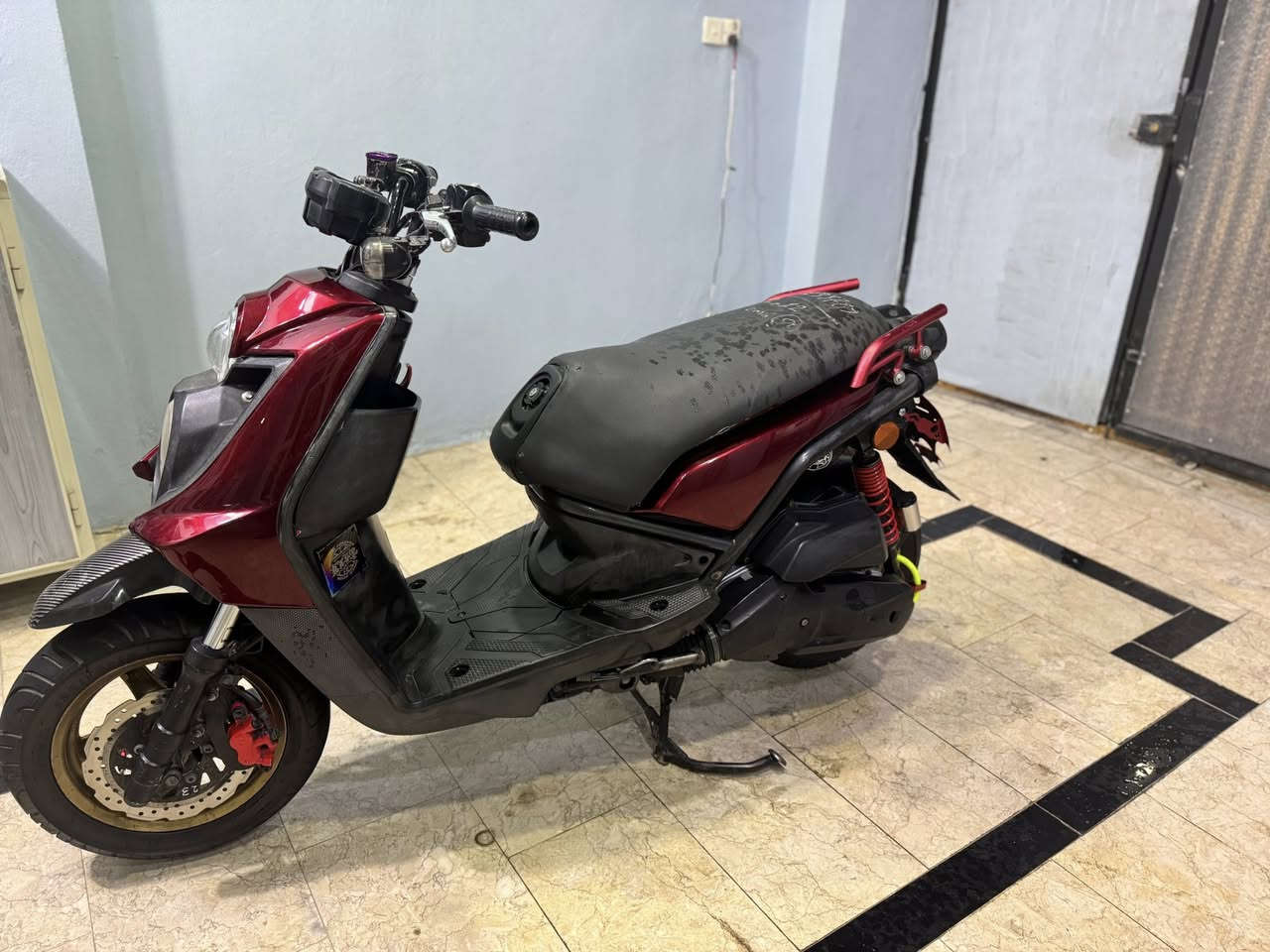 سلام عليكم مرخصت الدمن داجه سكنس جبلي مديل 12 داجه ابلاديه عليه تزويد خارجي الدرجه نهضه وه شعله وه معدل 
1قطره مال دهن 
2قبق جوزه الصلي تفصيخ 
3قطره مال اكسن 
4قاعده مال رقم 
5سلف رياضي 
6قبق مروحه رياضي 
7تعلاكه 
الدرجه نهضه وه شلعه تخبل مكان نجف وه هذه رقمي ***********
