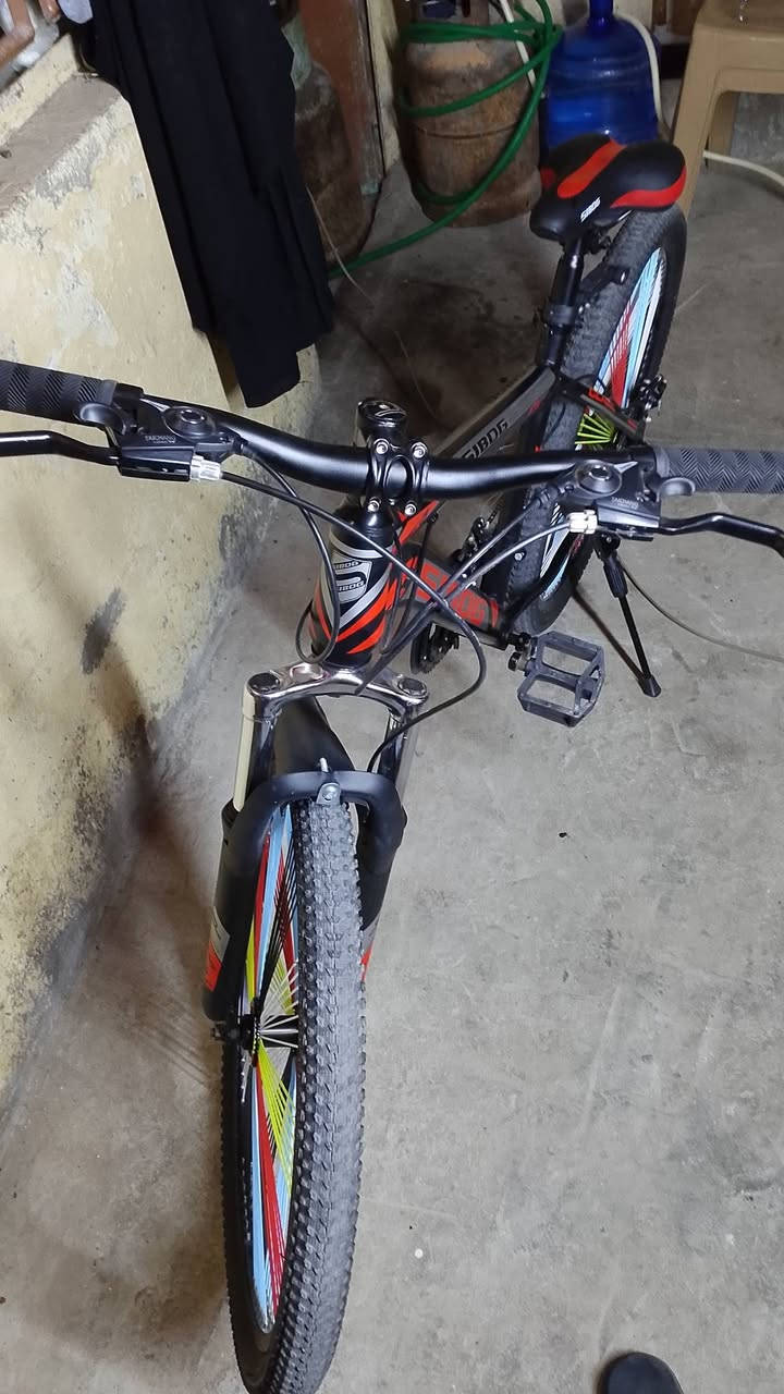 سلام عليكم
باسكل للبيع MTR جديد بس  الجك طك الحيم مالتة ينلحم بالفين دينار 

السعر 110 وبي مجال رقم ***********
