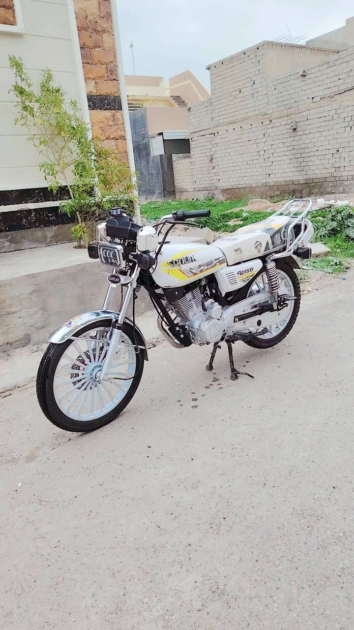 سلام عليكم دراجه سيفان مديل 25 جديده اخت زيرو 🔥
مكاني الخالص هبهب سعر ب 700 وبيهاا مجال قليل 💦
هاذه رقمي *********** .. ملاحضه فقط بيهاا طربه بل تانكي خفيفه ..
