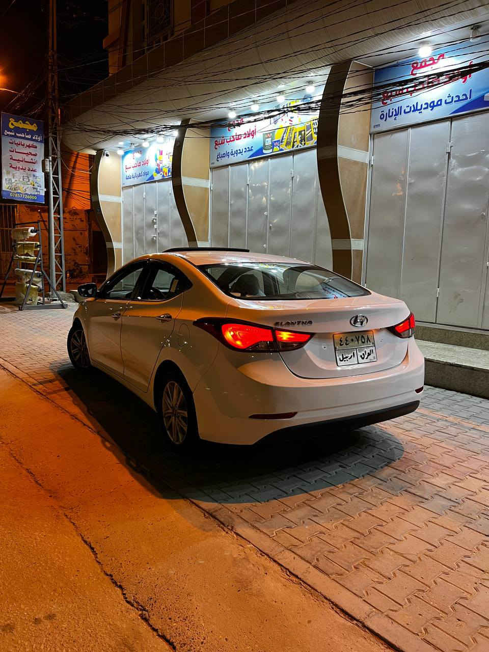 سلام عليكم للبيع فقط هونداي النترة مديل2014 جاهزة السيارة من كلشي كير و مكينه جدد حدادية جديدة 
بيهة قطعتين صبغ 
قبق جنطة مبدل بلاد بدون دواخل
و خشم البنيد صبغ مقدار شبر فقط

السيارة فول مواصفات 
فتحة سقف
كاميرا 
تبريد قطعتين
شاشة
تحكم ستيرن 
مري شفط
جنطة كهرباء
اربعة دسك
ويل كب 
السيارة خير من الله كلش جديدة و مال جناي 
مكاني نجف الاشرف كوفة قرب ميثم التمار 
للاتصال ***********
السعر 115 ورقة قفل النجف, العراق
