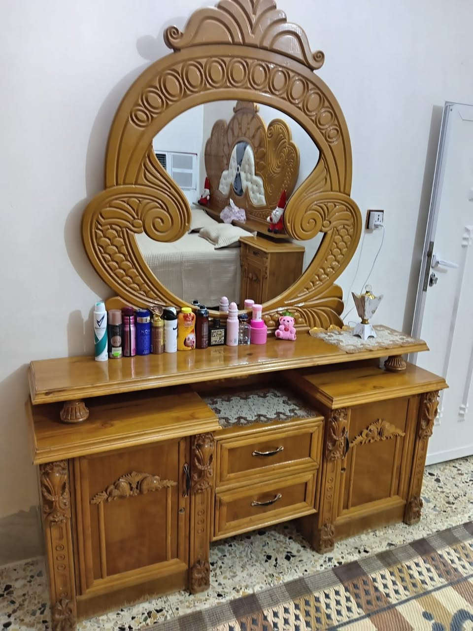 سلام عليكم عندي غرف نوم للبيع مكان بغداد


**إذا كنت صاحب هذا الإعلان وتريد حذفه لأي سبب، رجاءا أرسل رسالة إلى الدعم الفني**