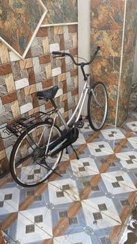 بايسكل للبيع حجم 26 موديل 2016 جاهز ونصيف كلشي ما عايز  شراي يراسلني خ...