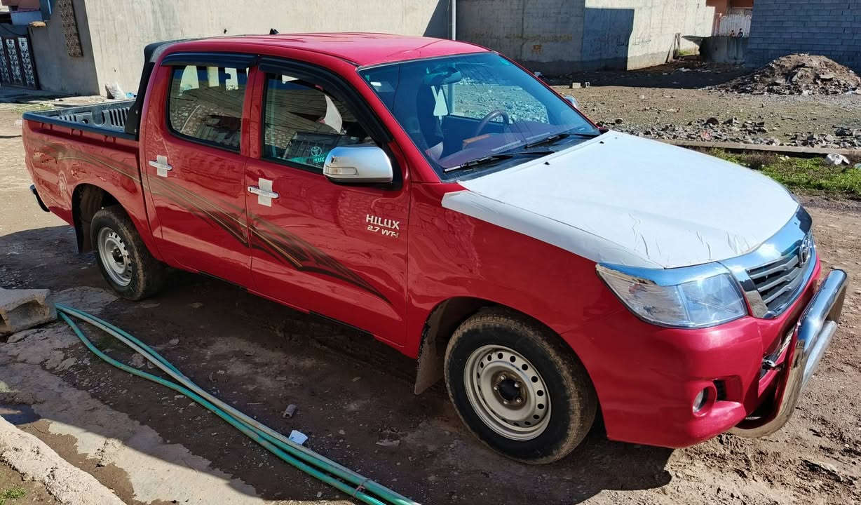 للبيع 14 رقم اربيل سنويه لل 29 هزة وفحص جديد بسمي  تحول ثاني يوم بدون صبغ وتبديل بيها بس بارد محرك مامفتوح شرط شاصي وكير ومحرك كير عادي دشبول ليزر مكان اربيل كلك السعر 170
 الشراي يتصل ***********
