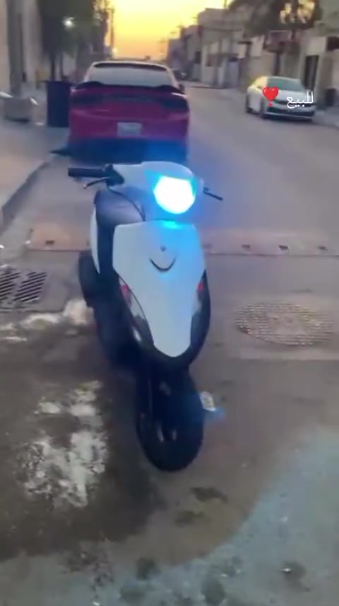 السلام عليكم دراجه عدله للبيع دراجه حلوه ونضيفه ما مفتوحه جديده دراجه كلشي جاهز بيها تاخذها اتكلي رحمه الله والديك غراضها بعدها مال رمبه   السعر ٨٠٠ الاستفسار خاص متواجد على فيس


**إذا كنت صاحب هذا الإعلان وتريد حذفه لأي سبب، رجاءا أرسل رسالة إلى الدعم الفني**