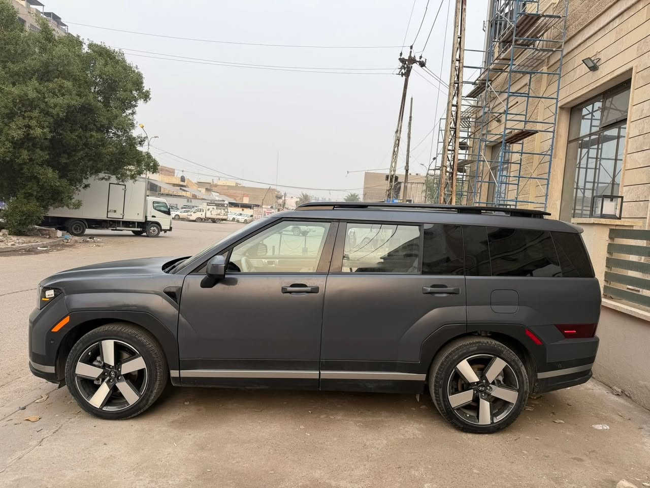 سنتافيا 2025 لمتد اوتبارك وارد امريكي
الون : ( سمنتي طافي )

   المسافه المقطوعه : 9000 ميل 

   حالة الايرباك : دركه فقط+برده

الضرر : صبغ بنيد ودعاميه بدون دواخل 

جاملق بارد

حجم المكينه : 1600 تيربو + هايبرد 

                

#مواصفات

1. شاشه

2. كيجات دجيتل

3.كامرات 360

4.بانواما فتحتين

5. بصمه 

6.تشغيل عن بعد

7. رادارات 360

8. ايقاف ذاتي

9. ويل كب

10.بكلايت لد 

11.اشاير بالمري

12. هيترات بالكشنات خلفي امامي

13. تحديد مسار

14. نظام ايكو +سبورت + سمارت

15. هند بريك بصمه

16. اوتو هولد

17. لايتات زنون عدسه عالي ناصي

18. رادار امامي

19. صندوك كهرباء 

20. صندوك ذكي يفتح عند الاقتراب

21. قطعتين تبريد 

22. شفتات بالاستيرن

23.برادات خلفيه

24. حساسات خلفي امامي

25. كامرات 360 درجه 

26. كشنات جلد تدفئه تبريد

27. كشنات كهرباء 

28. كشن السايق ميمري 

29. فور ويل 4x4

30.نظام هترك 

31.اوتبارك تروح وتجي بالريمونت

32.كشنات خلفي كهرباء

33.سبعه راكب

 

السعر : الطلب في التعليقات سيأتي إليك مباشرة 🚓 

تفاصيل اكثر هذا رقمي*********** 

مكاني بغداد
