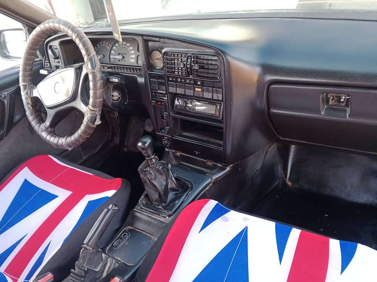 السلام عليكم مكلف بلنشر اوبل اوميكا للبيع موديل 88حجم20 كير محرك شرط كهربائيات كلهه شغاله تايرات جديد تدفئه مسجل رونات شغاله نينوى دولي السعر 33وبيهه مجال شرط التحويل ***********
