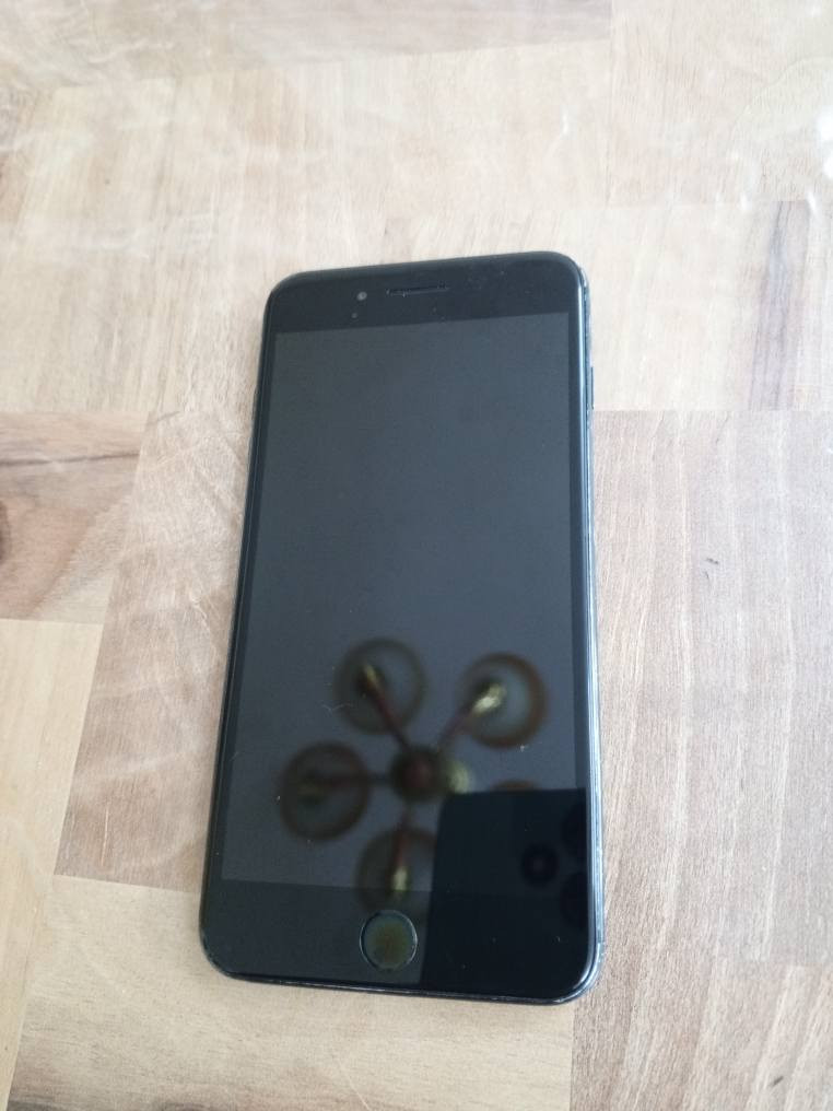 ايفون 7 بلص للبيع بدون اي عيب 
و الذاكرة 128 
مكاني كركوك كركوك, العراق


**إذا كنت صاحب هذا الإعلان وتريد حذفه لأي سبب، رجاءا أرسل رسالة إلى الدعم الفني**