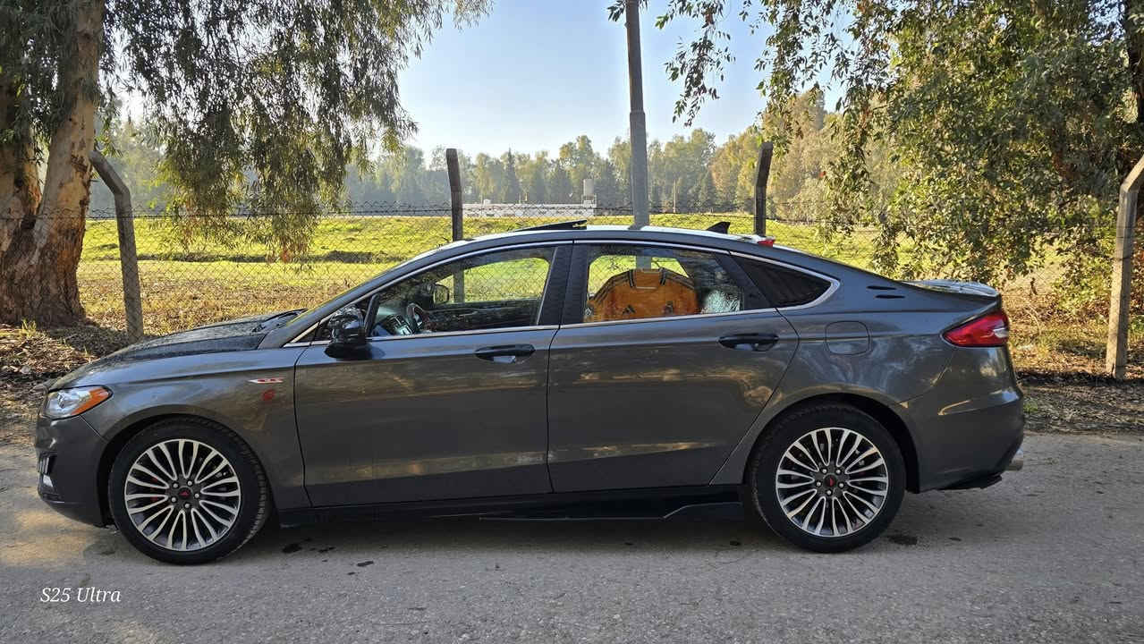 سلام عليكم
فورد فيوجن موديل 19 se 🚘 امريكي 🇺🇸

محرك 15 توربو 🚀 🔥

سياره بيه 5 قطع حادث امريكي بدون دواخل و بدون شاصي وايرباك

‌‎مواصفات SE

‌‎سلايد

‌‌‌‎تشغيل واطفاء عن بعد

‌‌‌‎فتح وغلق النوافذ عن بعد

گير ماوس

ابواب بصمات

رمز سري لفتح باب السائق

( 4 ) تايرات جدد نوعية اصليه ماركه

لايت زينون عدسه ناصي وعالي 🔦

‌‌‌‎تبريد منفصل يمين يسار بالاضافة لقطعة التبريد الخلفي

‌‌‌‎ كشنات جلد + كهرباء + تدفئة

‌‎وضعيات خزن لكشن السائق ✅

‌‎ويل كب تيتانيوم حجم 19

‌‌‌‎تحكم ستيرن

سستم صوت سوني

شاشة كبيرة ومحدثه اخر تحديث 🔄

‌‌‌‎هاند بريك كهرباء

السياره كامل فول كماليات ماناقاص من اي شي يعني فول سبورتي 🔥

محرك وگير وكهربائيات كله ابشرط 👌

رقم اربيل 

تريد تحويل او وكالة 🔄

ماشيه 152 الف  🛣

الله يشهد السياره ماناقصه اي شي يعني الي راح ياخذه مااضن يصرف عليه ربع دينار لان صارف عليه مبلغ خيالي من جميع النواحي والسياره كلش نظيفة خارجي وداخلي بدون اي عيوب

كير ومحرك وكهربائيات كلها بشرط
صيانه عامه بطارية وطخم تايرات وطخم دسكات وطخم بلكات ودهن محرك وهايدروليك الكير وفلاتر كلها جديده

مكان 📍 السياره محافظة {اربيل}


**إذا كنت صاحب هذا الإعلان وتريد حذفه لأي سبب، رجاءا أرسل رسالة إلى الدعم الفني**