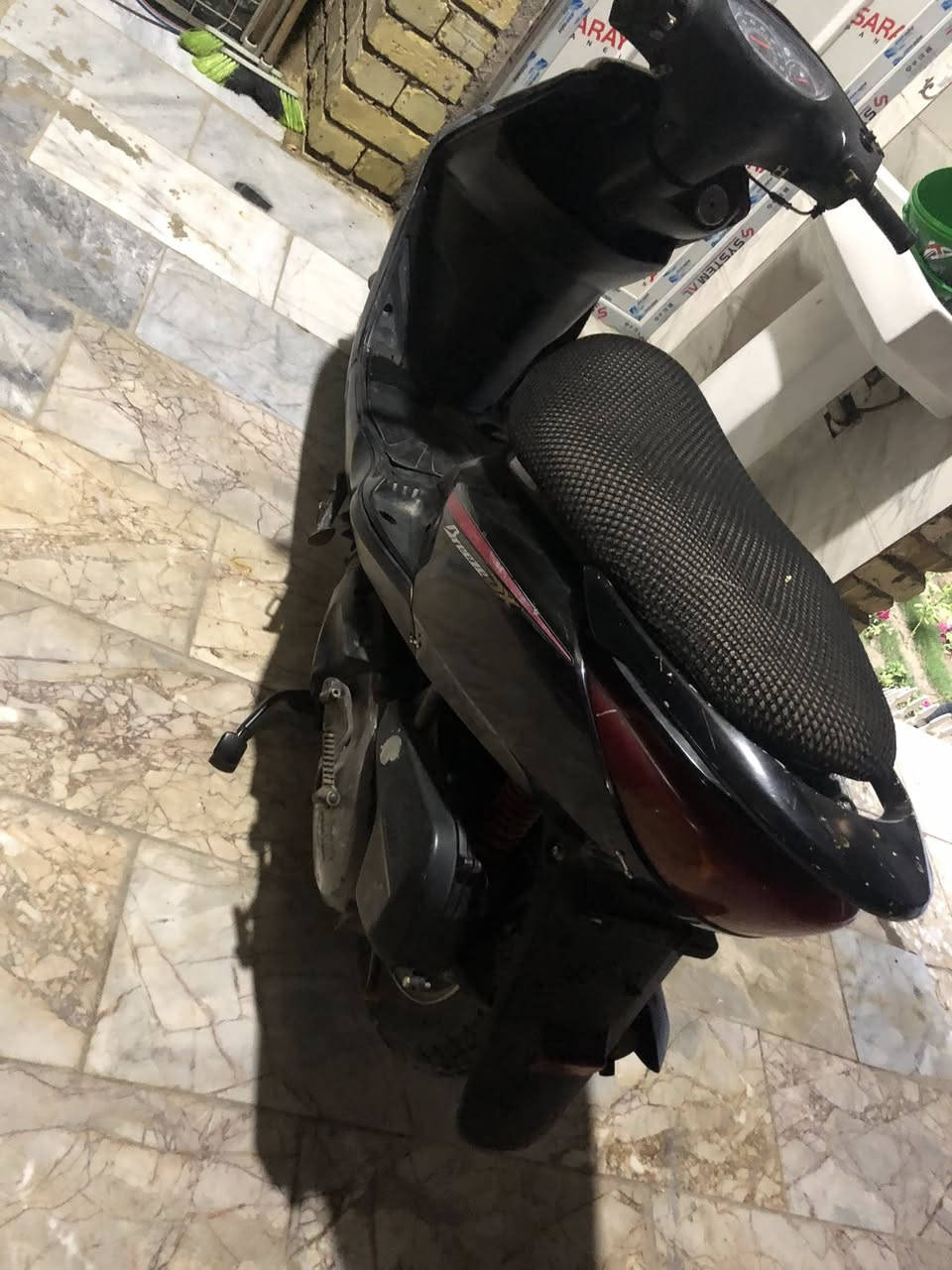 سلام عليكم دراجه بريز اخت لجديده. مبدل لبجم لمامي  مكينه. تخبل صافي لا صوت ولا تبخير  
مكاني بغداد الحريه رقم ***********
سعر 550وبيها مجال بصيط
