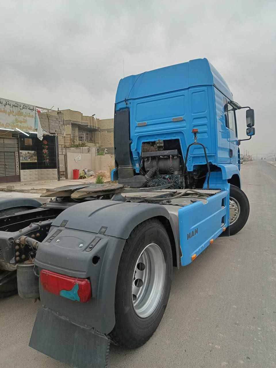 يا الله
للبيع فقط مان موديل 2005  مكينه 430 انجكتر فول مواصفات شاشه اعطال ماوس تحكم بلادي مبرده بلاديه تخم تاير كهربائيات عل شركه مملعوب بيها اذا حترك كلوب  ياشر بشاشه كفاله عامه شاصي كير كله مكفول  فقط مكينه بيها خيط بخار كير فتيس  سنويه صهريج وبيها منظومه قلاب كامله سياره جاهزه للعمل  مكاني بغداد الشعله 

سعر 145 وبيها مجال قليل اخوان الي ميعجبه سعر لا يكسر بحلال العالم كلشي اكو بسوك 

رقم الهاتف ***********
