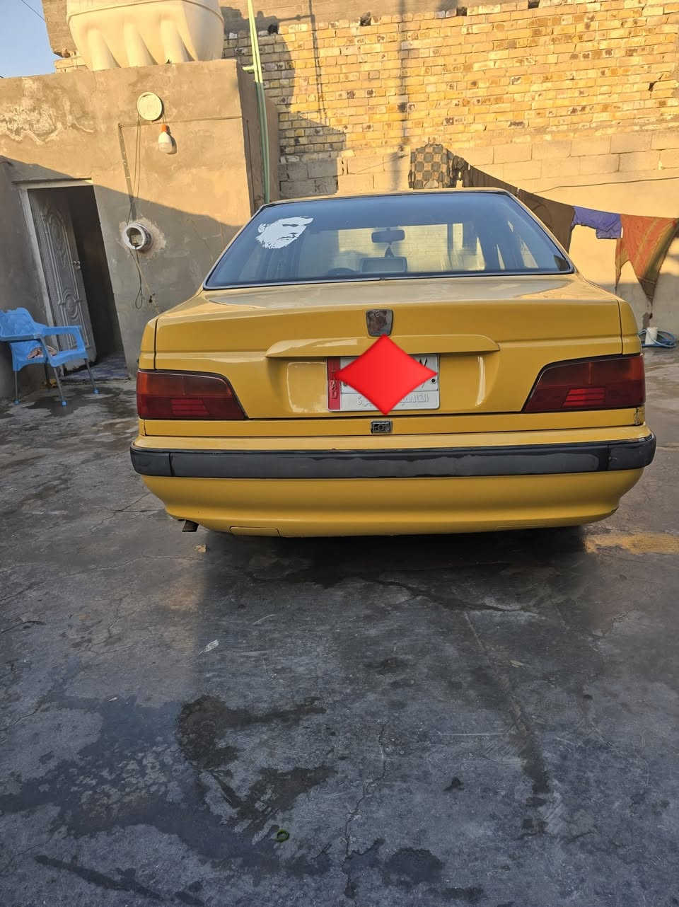 السلام عليكم  بيجو بارص مديل ١٥  مكفوله من الصبغ وضربه السياره بلاديه 
مكينه بيه خيط بخار  سنويه ل٢٨  جاهزه السياره 
#مراوس حسب القناعه سعره ٤٣ وبيه مجال ***********
*********** مكان السياره ديوانيه
