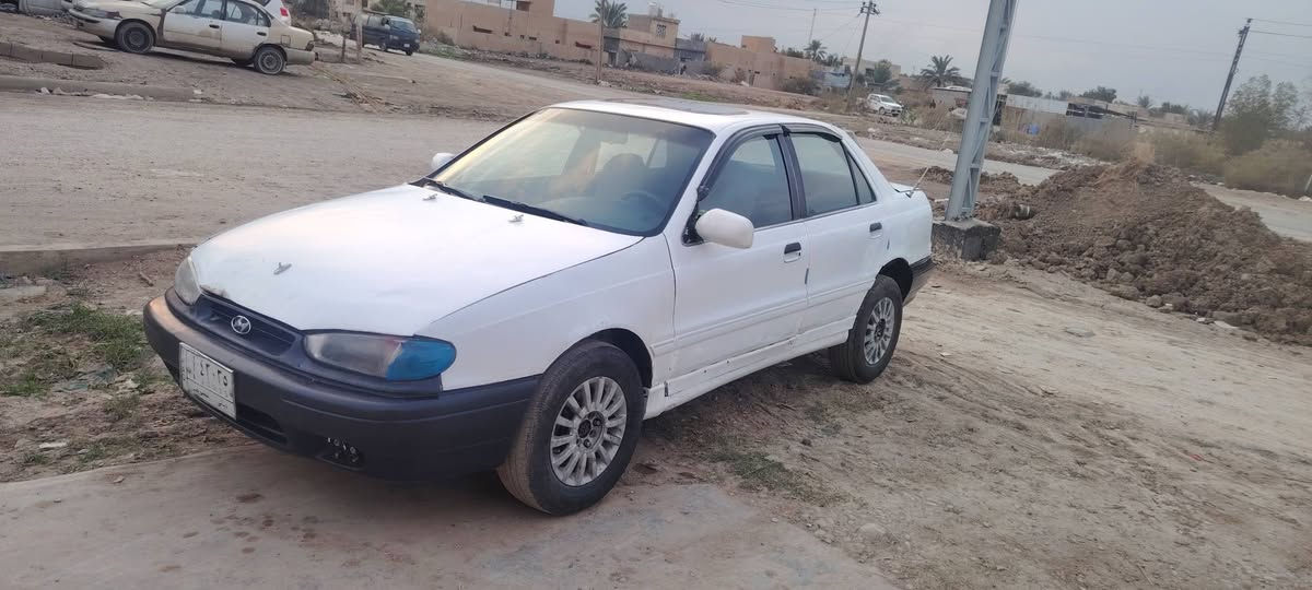 النترا دمعه موديل ١٩٩٤ مكينه كير مكفول  مكينه مفتوح  رقم ديالى  سنويه لغايه ٢٠٢٨ تخم تاير كهرباء شغال تنته صدر نص ونص الفرممات مصورها وشوف وحده مابيها شي  ولثانيه بيها خياس السعر ٢١ مكاني شهربان
***********
