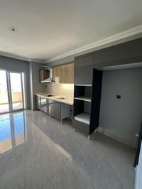 مطبخ للبيع نظيف جدا   شقة B ديزاين حديث كامل   للتواصل واتساب 07738497...