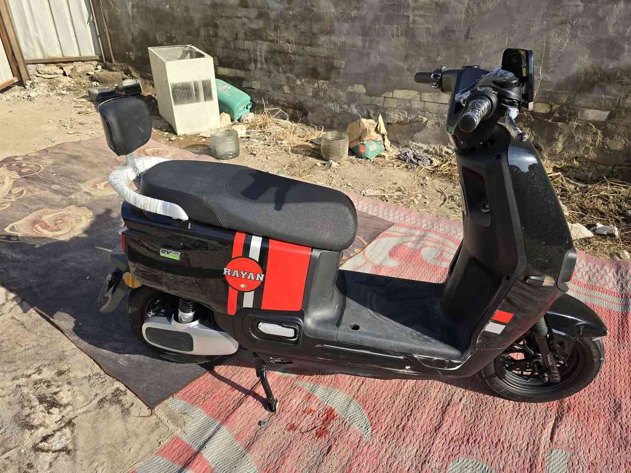 السلام عليكم دراجه شحن الريان 2025دراجه جديده استخدام قليل العنوان بغداد الدوره السعر 750الف للستفسار التصال ***********
