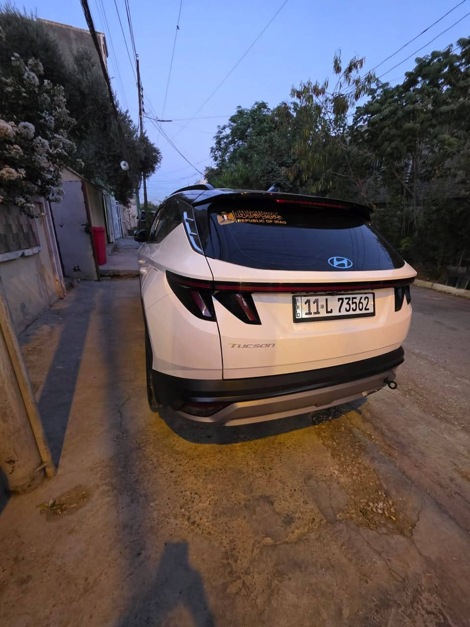 🚘 للبيع هيونداي توسان 2025  
🔹 الموديل: 2025

🔹 الممشى: 39,000 كم

🔹 اللون: أبيض + أسود (2 كلر)

🔹 السيارة بحالة ممتازة جداً

🔹 ما زالت ضمن ضمان الوكالة

🔹 استخدام شخصي ونظيفة جداً

🔹 جاهزة للفحص بأي مكان

📍 الموقع: بغداد
السعر :21،400
📞 للاستفسار والاتصال: *********** 

🔥 فرصة للباحثين عن سيارة حديثة ومكفولة وبحالة الوكالة.

#هيونداي #توسان #Tucson #هيونداي_توسان #سيارات_العراق #بيع_سيارات #بغداد #HyundaiTucson2025
