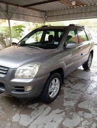 كياء سبورتج موديل 2008 خلجي رقم بغداد دولي بسمي مكفوله من صبغ وبارد مك...