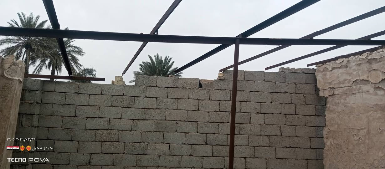 السلام عليكم عندي حديد للبيع طول 30متر العرض 6متر اتصل على رقم الهاتف ***********. عنوان بغداد تقاطع النهروان
