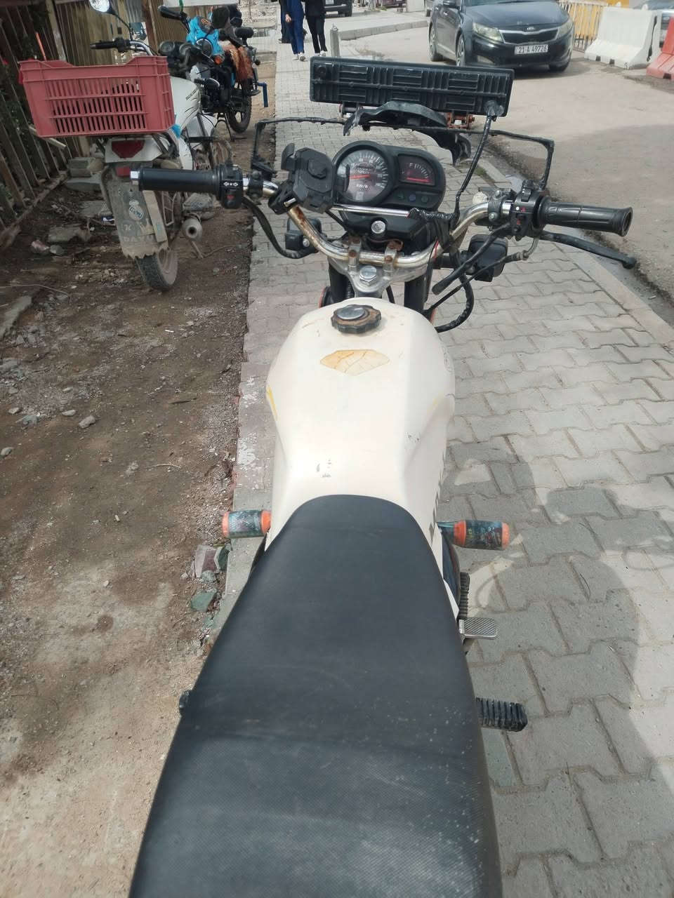 للبيع او مراوس سونك موديل 2023 محرك مامفتوح نظيف أوراق كاملة  كارتونيه دراجه نظيفة مال جناي سعره 525 بي مجال مكاني شهربان ***********
