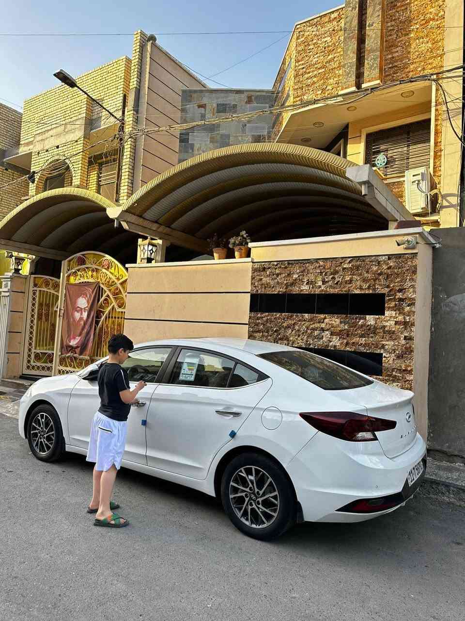 سلام عليكم
النتره موديل 2020
للبيع العنوان بغداد الشماعيه 
السعر 155وببه مجال حك لجيه 
تواصل واتساب او اتصال 
***********
خليجي فول مواصفات
