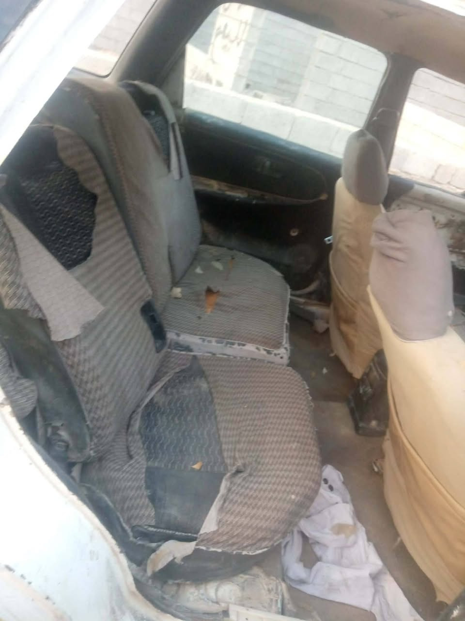 السلام عليكم نيسان ابرايمره للبيع السعر مليون ابي مجال الرقم ***********
