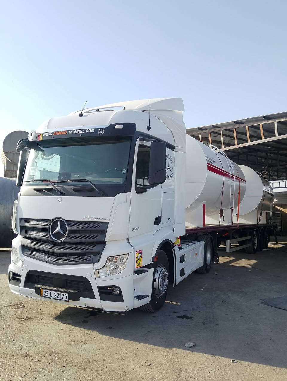 اسلام عليكم سياره وحش للبيع موديل 2017كامله صار4اشهر من مرقمه مواصفات كامره حساس رتايدر سبايدرات تانكي كاز واحد جاهزه العمل بشرط تحويل السعر 430وبي مجال الي مايعجبه لايتصل رقم تليفون *********** مكان سياره بغداد المدائن
