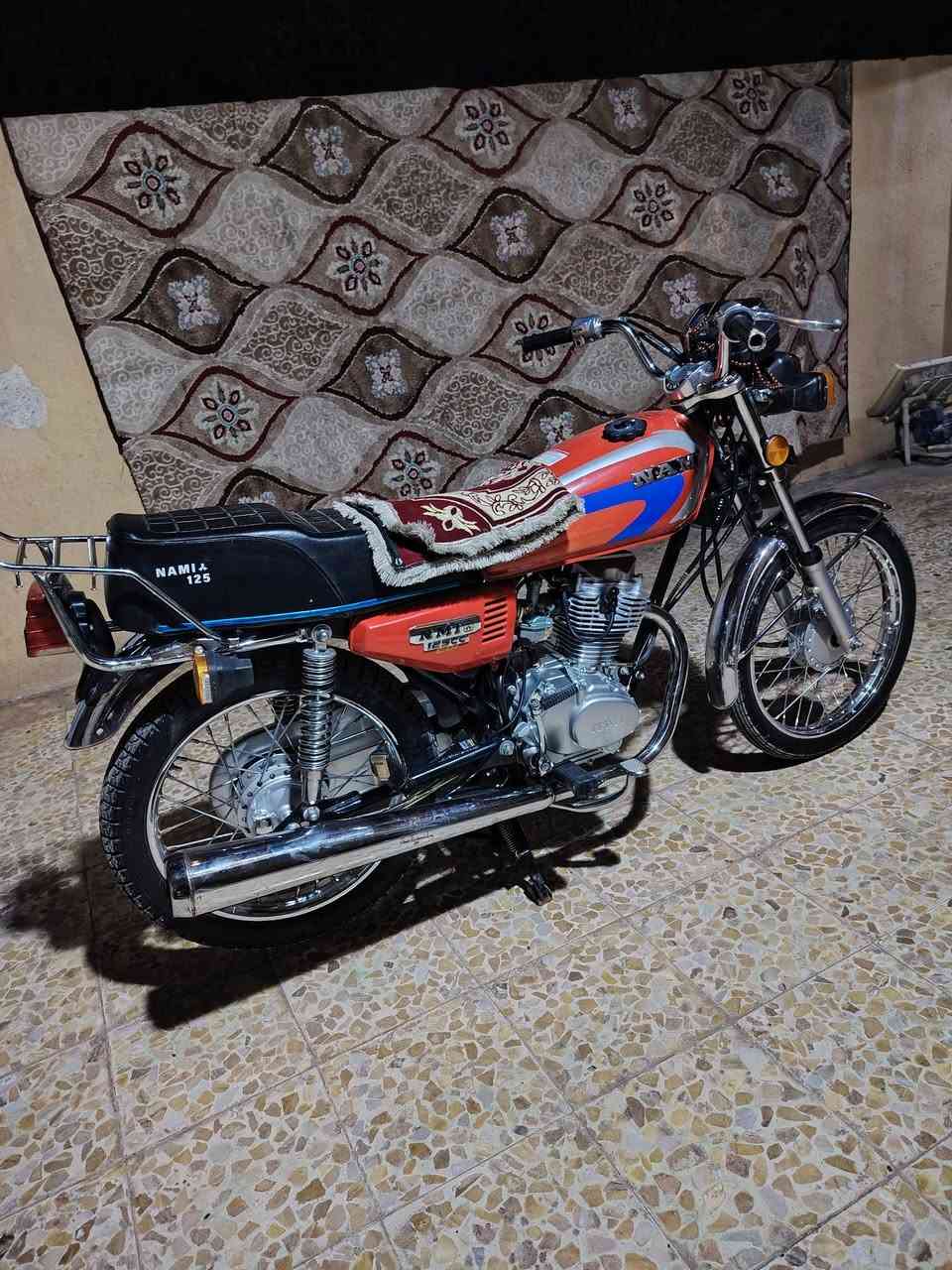 مكلف بل نشر سعر 900وبيه مجال لشراي مديل 23 بلاد بدون وراق رقم راعيه ***********
