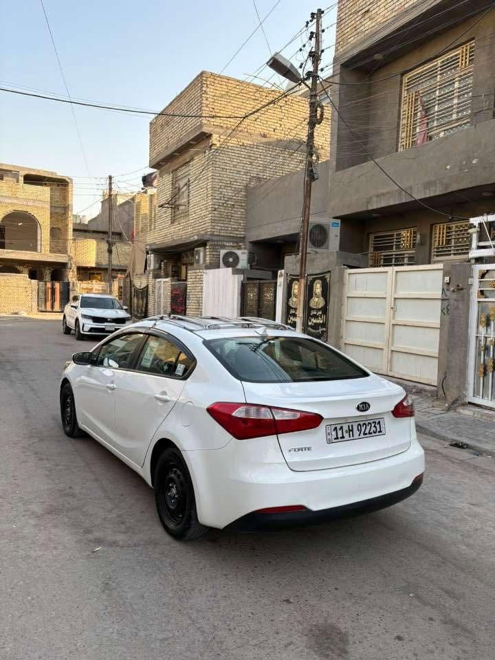 يا الله🪬

سلام عليكم فورتي للبيع موديل 2016🚦

دوانز ماكو مانزين عادي⛽️
ماشيه 118 فقط حقيقي
وارد امريكي حادثها منشور 🥷🏻
مانع نزلاع ثلاث انضمه قياده 🚥
شاشه كامره 🚧
تحكم ستيرن جهتين🚏
مواصفات نص فول 
نضمام ايكو
مكينه1800 دوش 🗽
كير AT
كير مكينه خير من الله 
مواصفات نص فول 
تخم تاير جديد 
صدر امامي خلفي🥷🏻
صدر جديد سياره خير من الله 
تبريد ثلج 🥶
موقع بغداد الرصافه 🛫🪬

🗿***********🏛️
