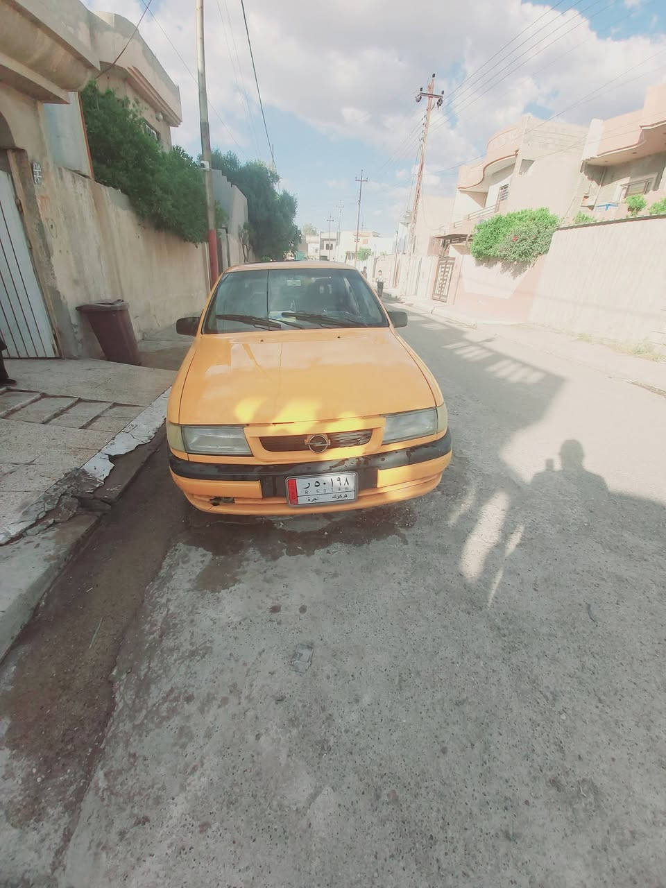 السلام عليكم  للبيع فكتر تكسي موديل 93حجم 16  التحويل من الشرعي كاربون بنزين موجود كركوك    طخم تايه جديد باتري جديد تجي شوفه وافحص وين ماتريد السعر 35والمجال  
الموصل حي سومر 
*********** 
موجود واتساب

